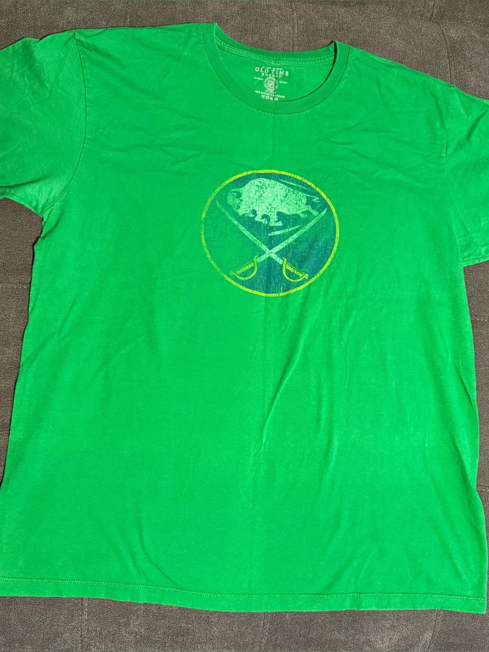 VTG Buffalo Sabres St. Patricks Day T Shirt Green Old Time Hockey Mens L Large